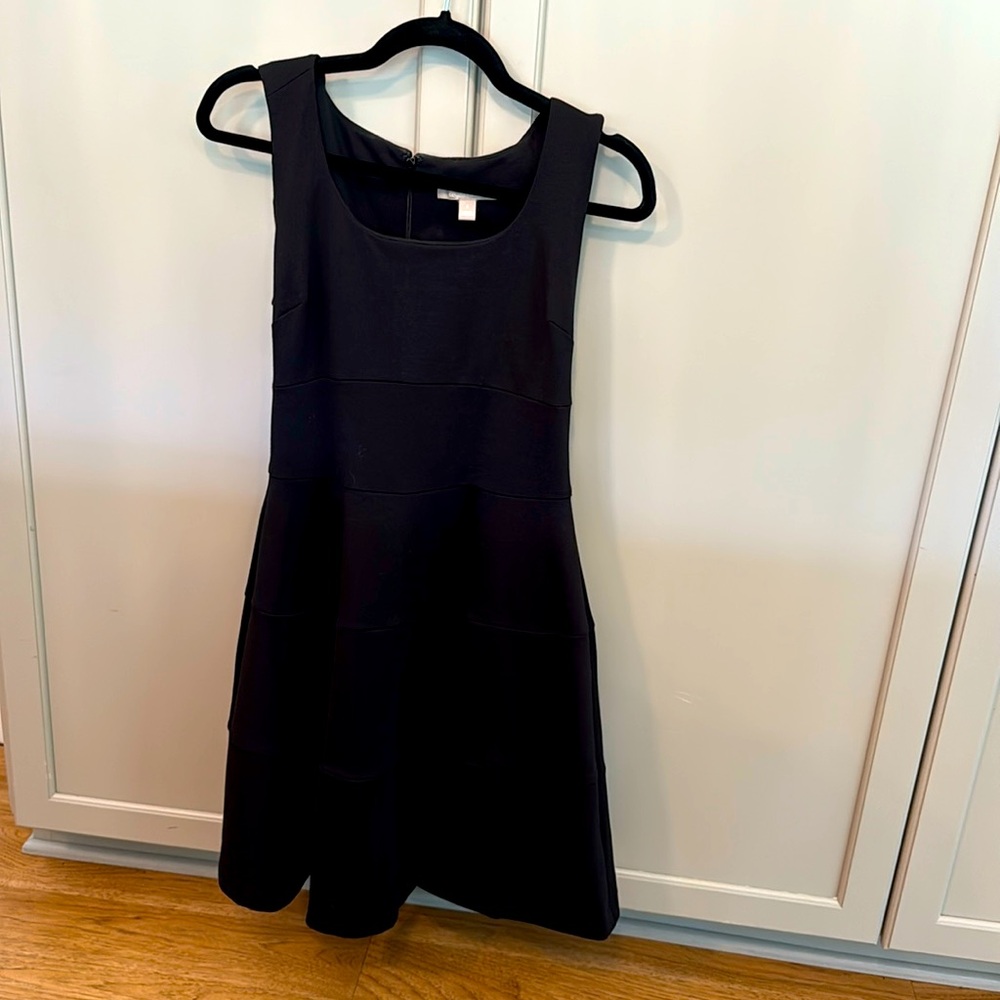 Banana Republic Size 6, Black Ponte Fit and Flare dress